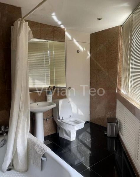 3 Bed Apartment (Condo) for Rent in  High Point - Image 3